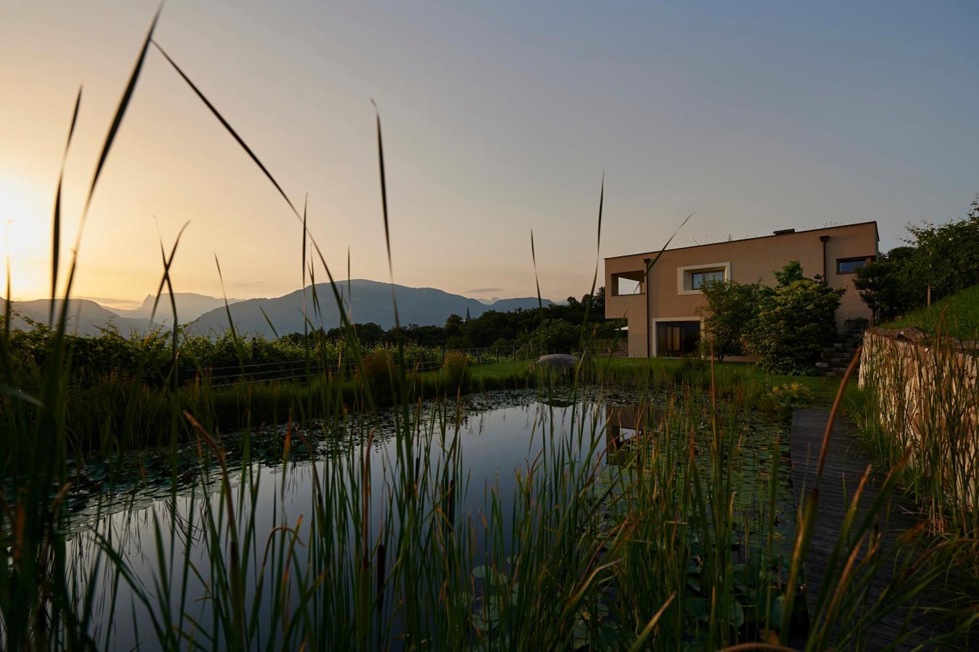 Weingut Stuck Appiano Sulla Strada Del Vino Exterior foto